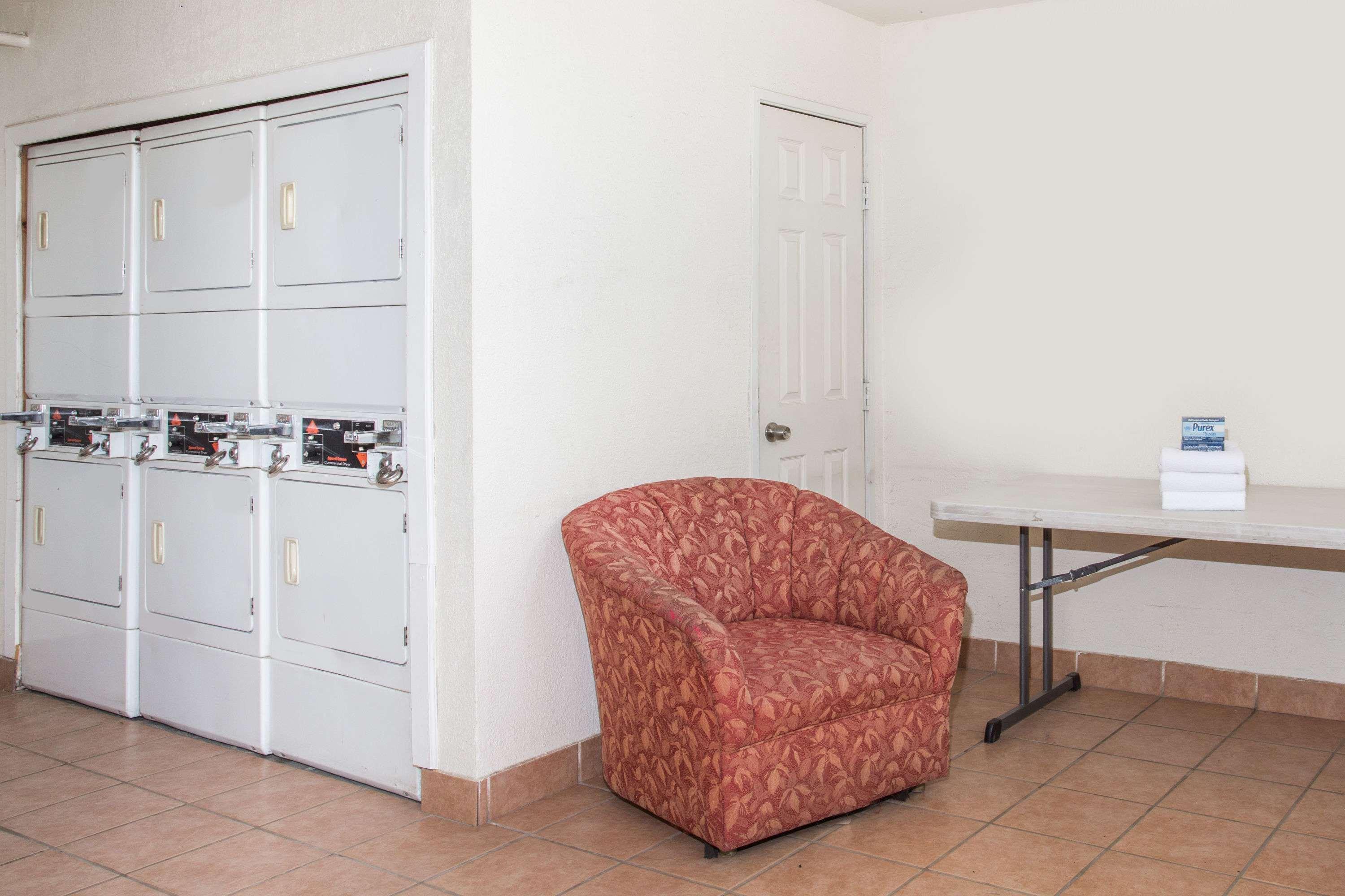 Days Hotel By Wyndham Peoria Glendale Area Luaran gambar